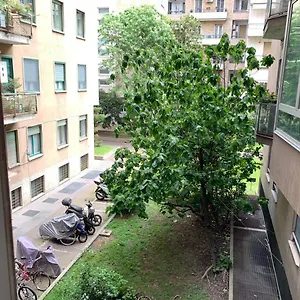 Apartment In Centro, Mailand